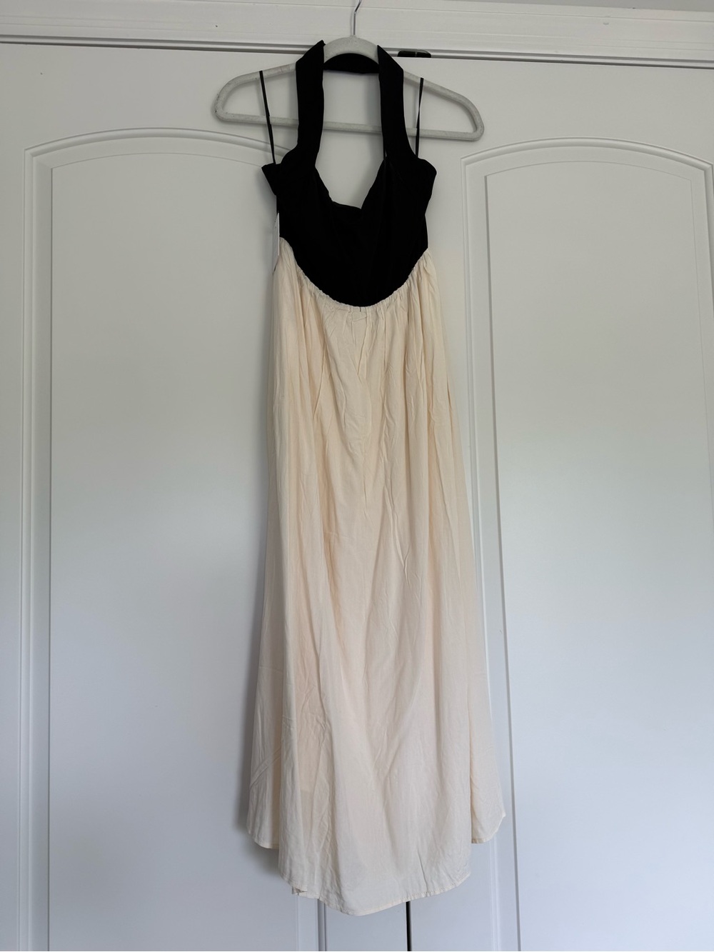 Petal & Pup Black and Cream Halter Maxi Dress - Picture 7 of 12